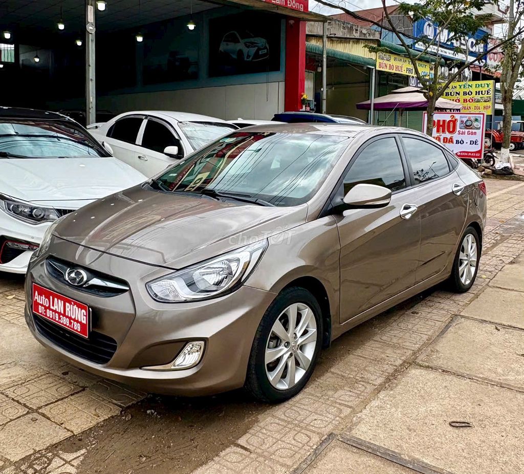 Hyundai Accent 2012 1.4 AT - 118000 km. Mua bán Ô tô tại Huyện Đức Trọng Lâm Đồng được đăng bởi Nguyễn Hữu Dự hình 4