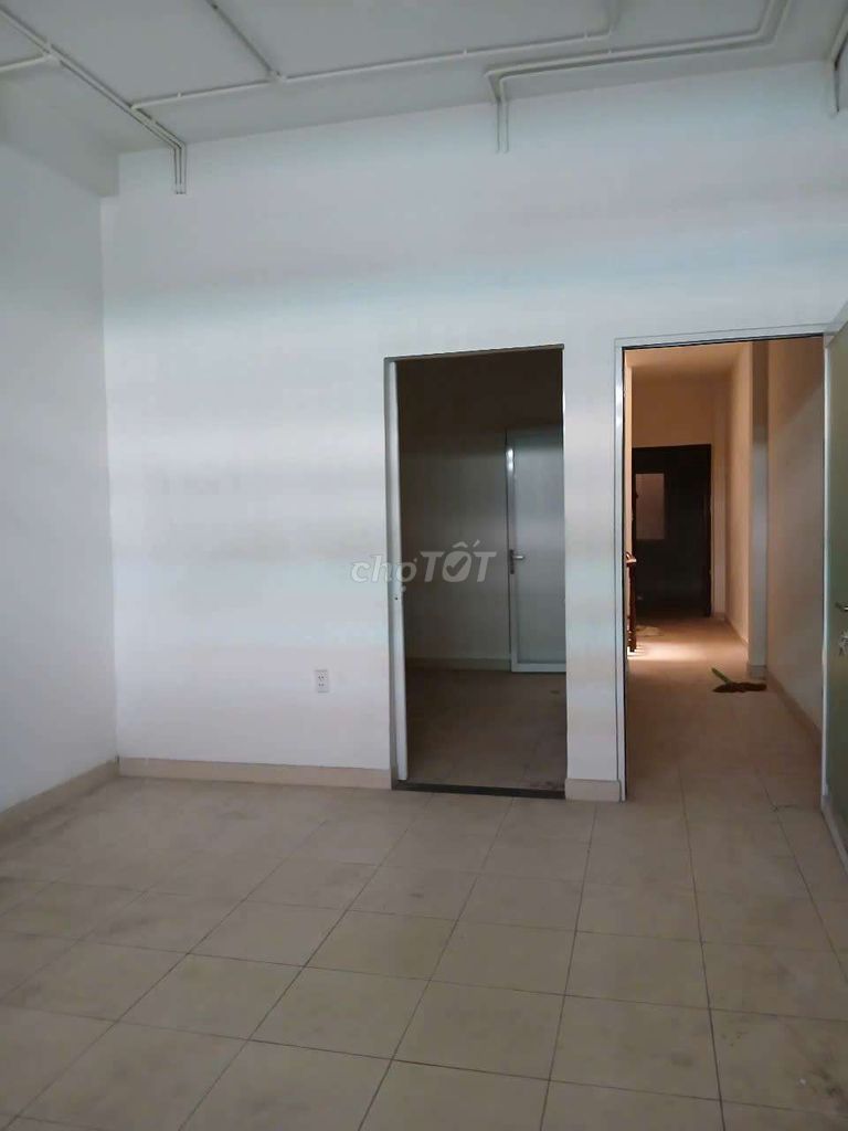 Cho thuê nhà mặc tiền Kinh Doanh 4 lầu ( đối diện trường học ). Cho thuê văn phòng, mặt bằng kinh doanh tại Quận Tân Bình Tp Hồ Chí Minh được đăng bởi tống văn giang hình 5