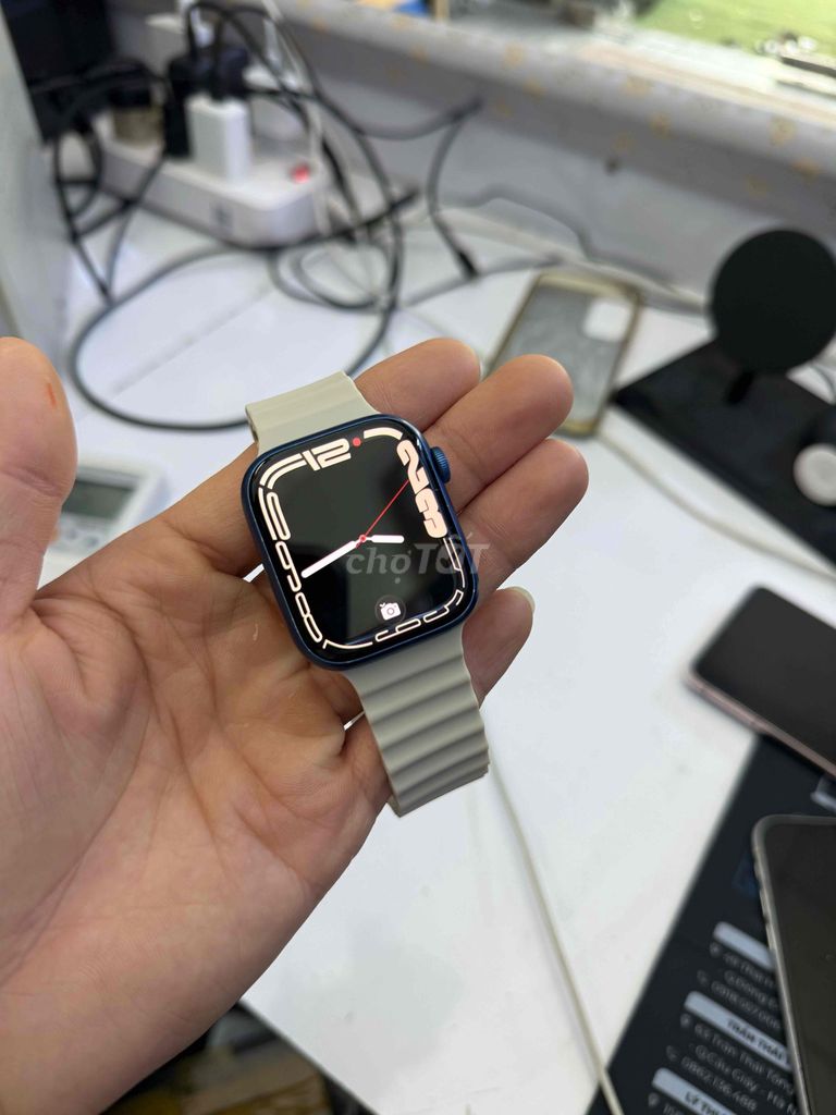 Apple Watch Series 7 45mm Xanh. Mua bán Thiết bị đeo thông minh tại Thành phố Thủ Dầu Một Bình Dương được đăng bởi Ngọc Tây Tech hình 1