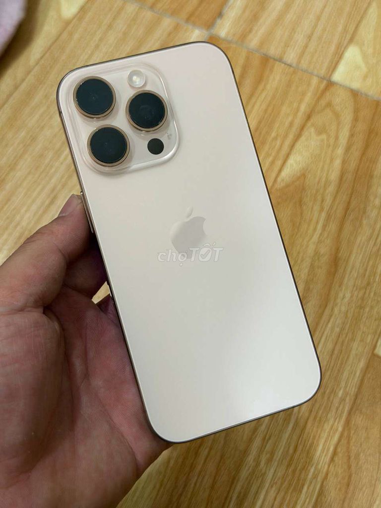 Apple iPhone 16 Pro 256GB Vàng LLA Đã sử dụng. Mua bán Điện thoại tại Quận Tân Phú Tp Hồ Chí Minh được đăng bởi LUCKY SHOP hình 1