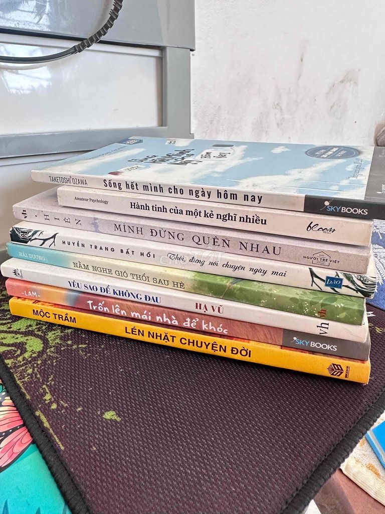 thanh lý 8 cuốn truyện 200k. Mua bán Sách tại Quận Liên Chiểu Đà Nẵng được đăng bởi Bánh bao hình 1