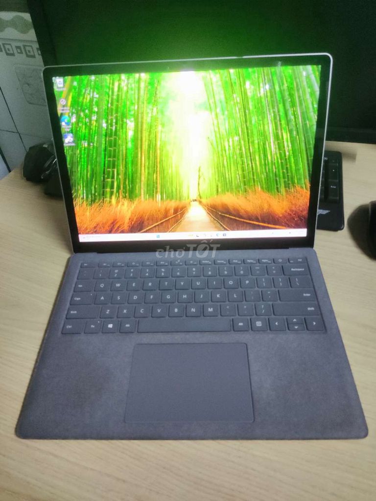 Microsoft Surface Laptop 4 AMD Ryzen 5 16GB Xám. Mua bán Laptop tại Huyện Hoài Đức Hà Nội được đăng bởi Trần Huyên hình 1