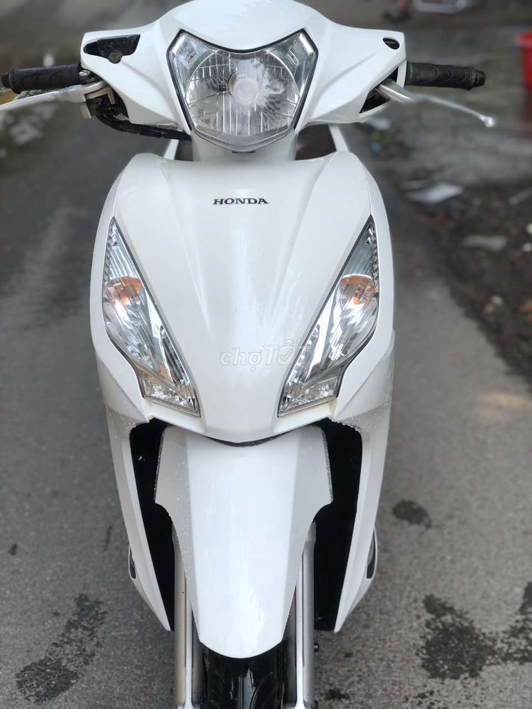 Honda Vision dky 2020 mới 99%. Mua bán Xe máy tại Quận Bắc Từ Liêm Hà Nội được đăng bởi My hình 1