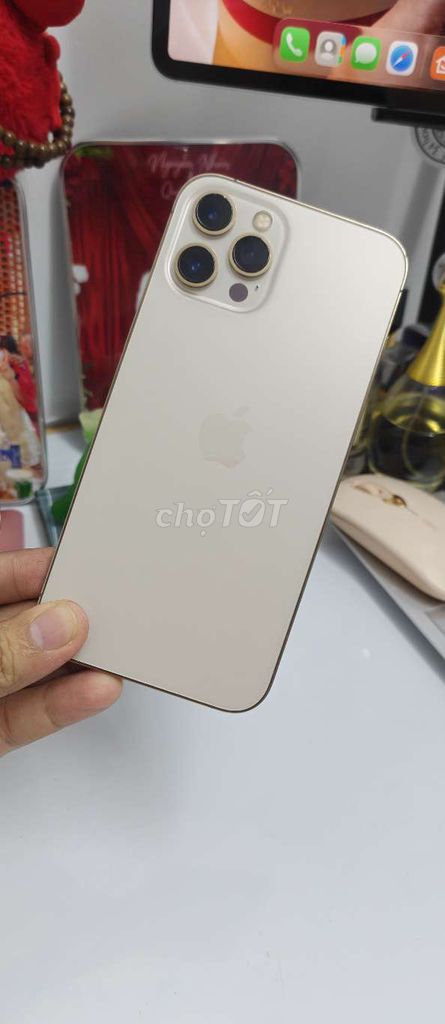 iPhone 12 Pro Max 256GB Vàng Đã thay màn GX. Mua bán Điện thoại tại Quận 4 Tp Hồ Chí Minh được đăng bởi Nguyễn Nhân hình 1