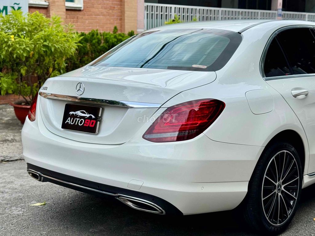 Mercedes Benz C Class 2020 C 200 Exclusive. Mua bán Ô tô tại Quận Bình Tân Tp Hồ Chí Minh được đăng bởi Auto 90 hình 5