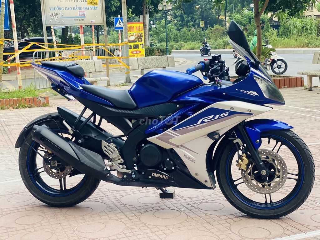 YAMAHA  R15 V2 BẢN ĐẶC BIỆT CHÍNH CHỦ ĐK 2018. Mua bán Xe máy tại Quận Nam Từ Liêm Hà Nội được đăng bởi LÊ THANH hình 6
