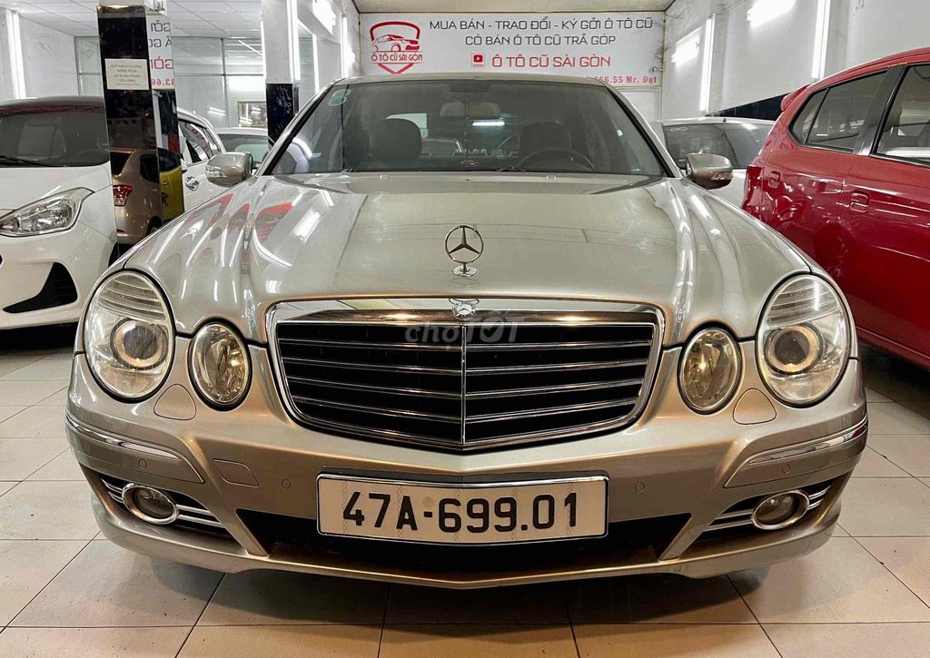 Mercedes Benz E Class 2008 E200k - 60000 km