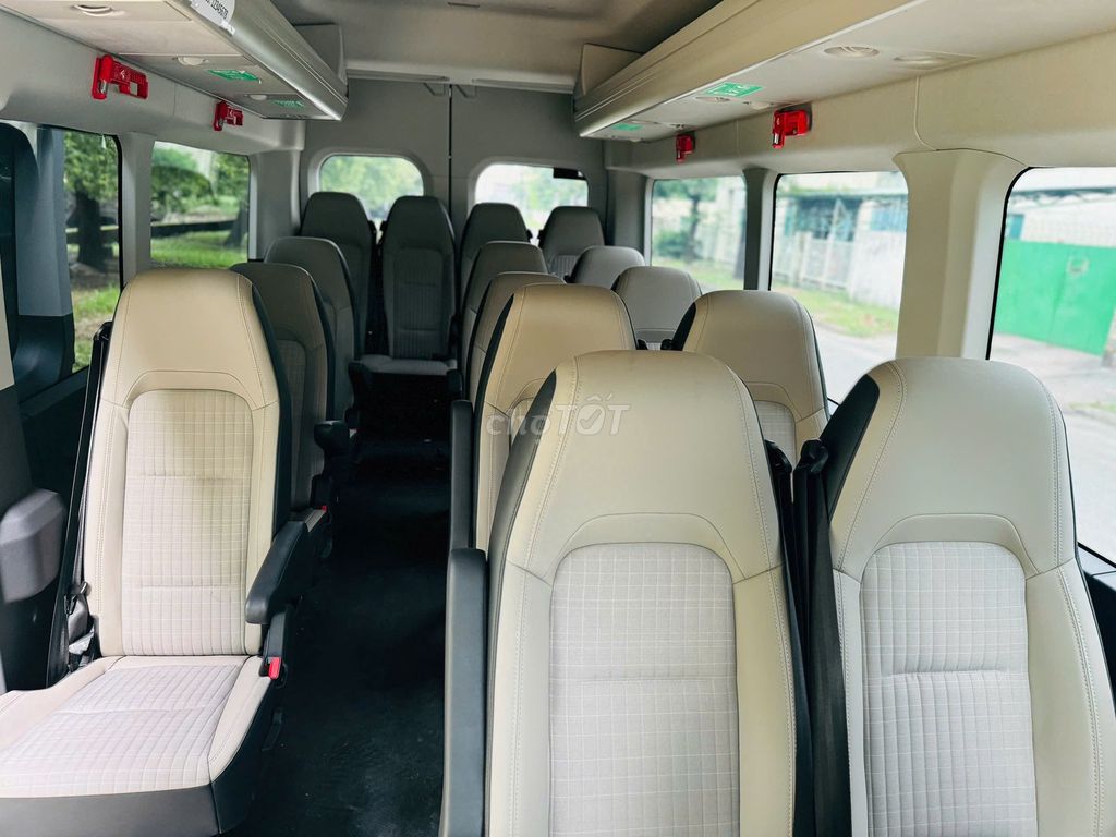 Ford Transit 18 chổ 2025, bảo hành 2028, vay 70%. Mua bán Ô tô tại Quận Tân Phú Tp Hồ Chí Minh được đăng bởi Đức hình 6