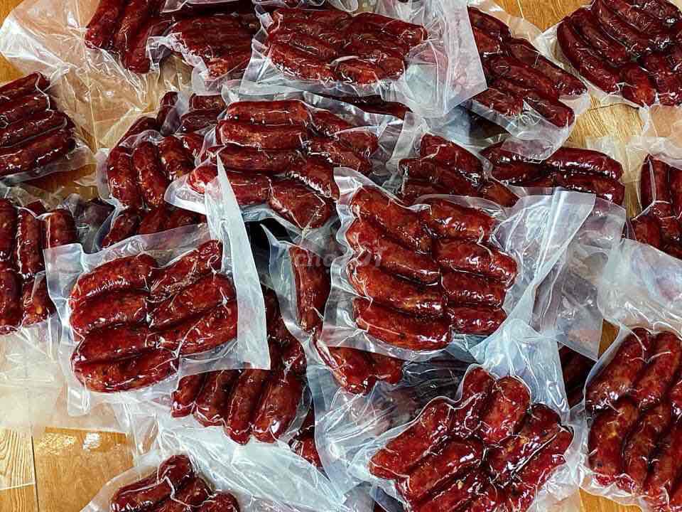 Lạp xưởng tươi Cai Lậy. Mua bán Đồ ăn, thực phẩm và các loại khác tại Quận Gò Vấp Tp Hồ Chí Minh được đăng bởi Hai Nguyen hình 1