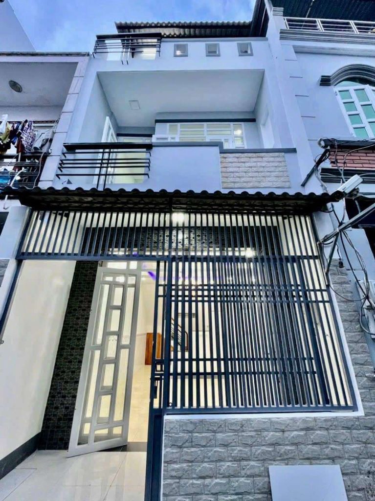 🏠🏠🏠NHÀ CHO THUÊ HẺM CHIẾN LƯỢC .BÌNH TRỊ ĐÔNG A- BÌNH TÂN
DT : 4×11