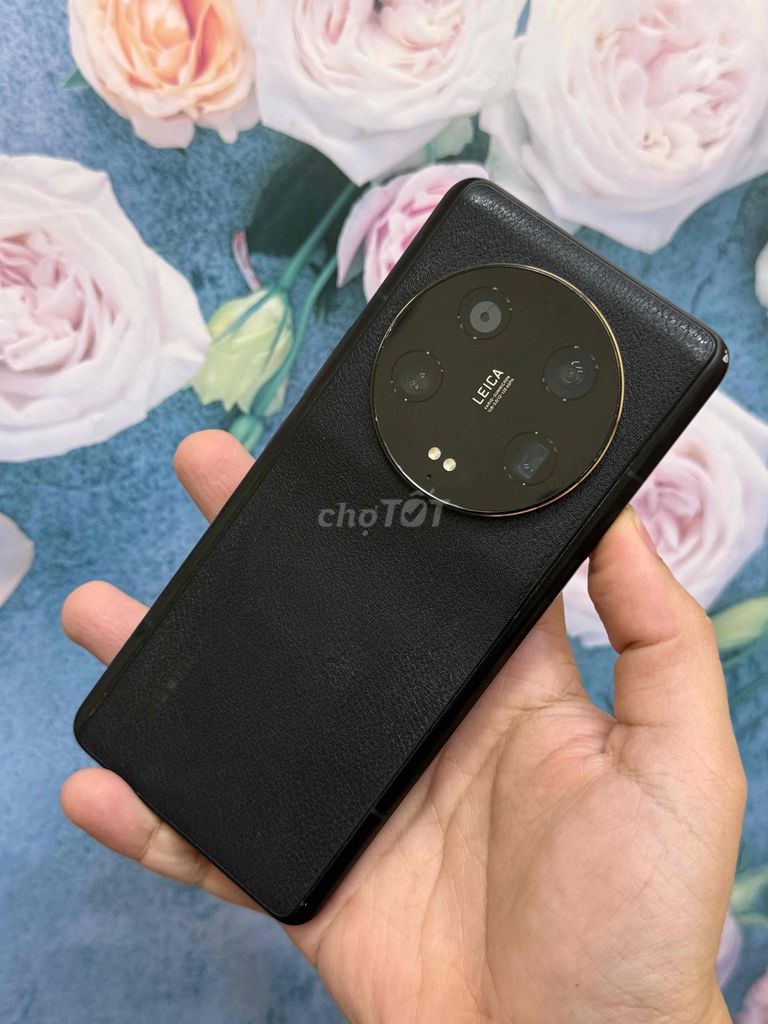Xiaomi 13 Ultra Đen 256GB BH 6th có trả góp. Mua bán Điện thoại tại Quận Thanh Khê Đà Nẵng được đăng bởi Bèo Mobile Store hình 1