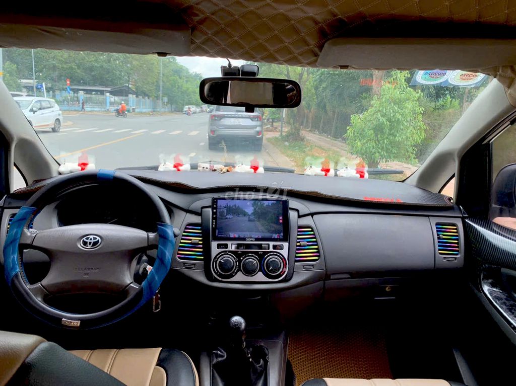 Bán rẻ Toyota Innova 2014 độ fulloptions tuyệtđẹp. Mua bán Ô tô tại Huyện Bình Chánh Tp Hồ Chí Minh được đăng bởi Anh hình 4