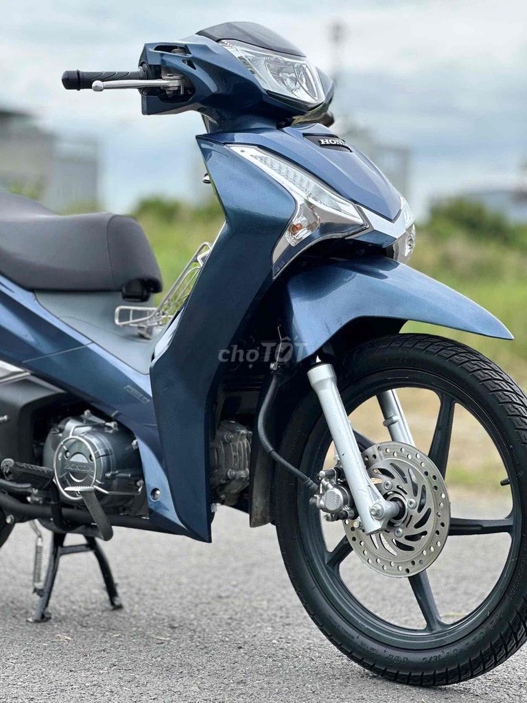 #future 2018 đèn led bstp chính chủ. Mua bán Xe máy tại Thành phố Thủ Đức Tp Hồ Chí Minh được đăng bởi ÔTÔ XE MÁY THÁI HOÀ  hình 2