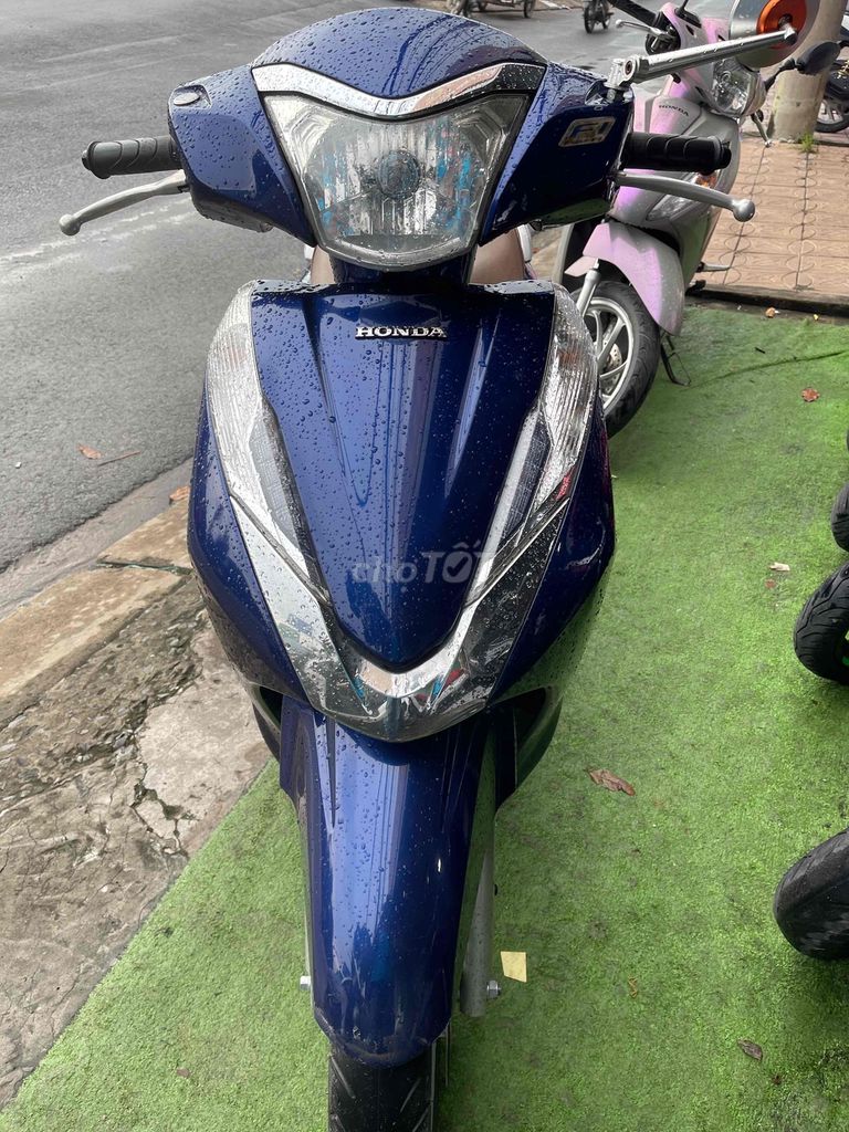 LAED 2015 xe zin chuẩn đẹp bs 65. Mua bán Xe máy tại Quận Ninh Kiều Cần Thơ được đăng bởi Cửa Hàng xe máy Hoàng Hải hình 2