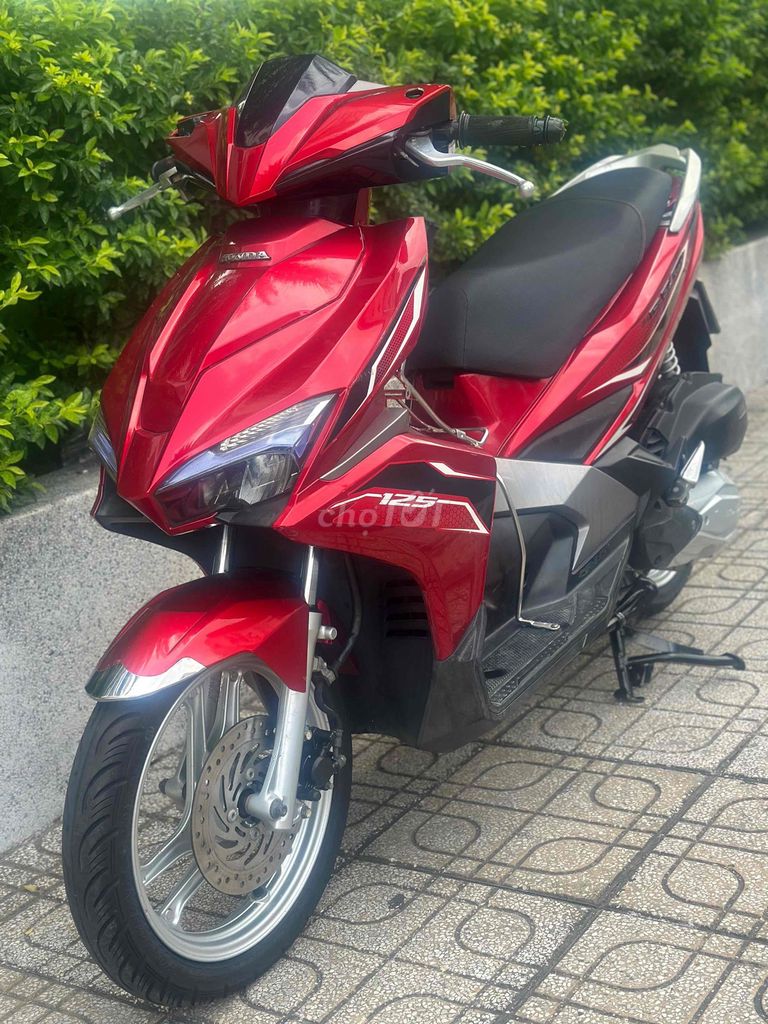 Honda Airblade 125 Fi AB Robot 2017 Đỏ bạc đen