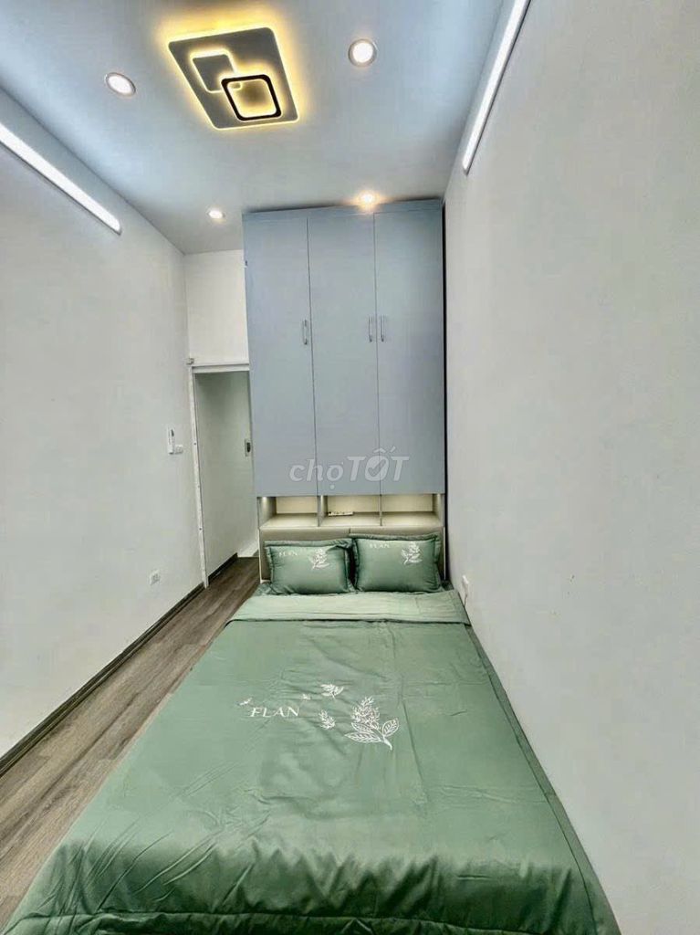 Nhà nguyên căn 5 tầng chính chủ - ảnh 4