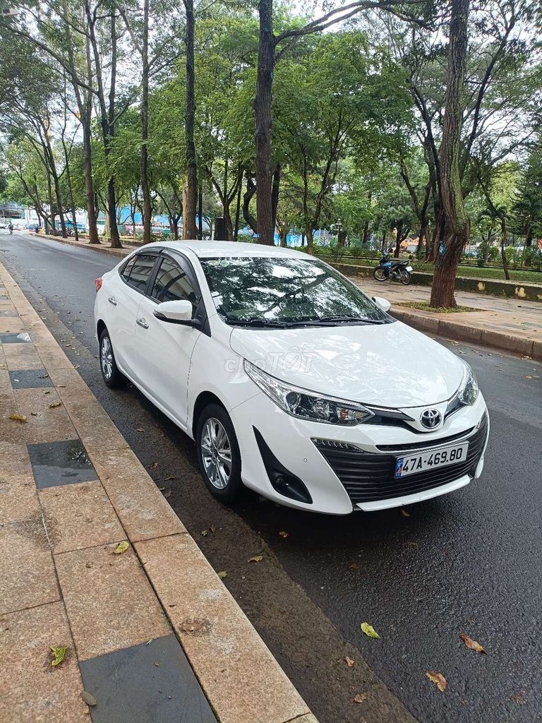Toyota Vios Trắng Số tự động. Mua bán Ô tô tại Thành phố Buôn Ma Thuột Đắk Lắk được đăng bởi Nguyễn thắng hình 2