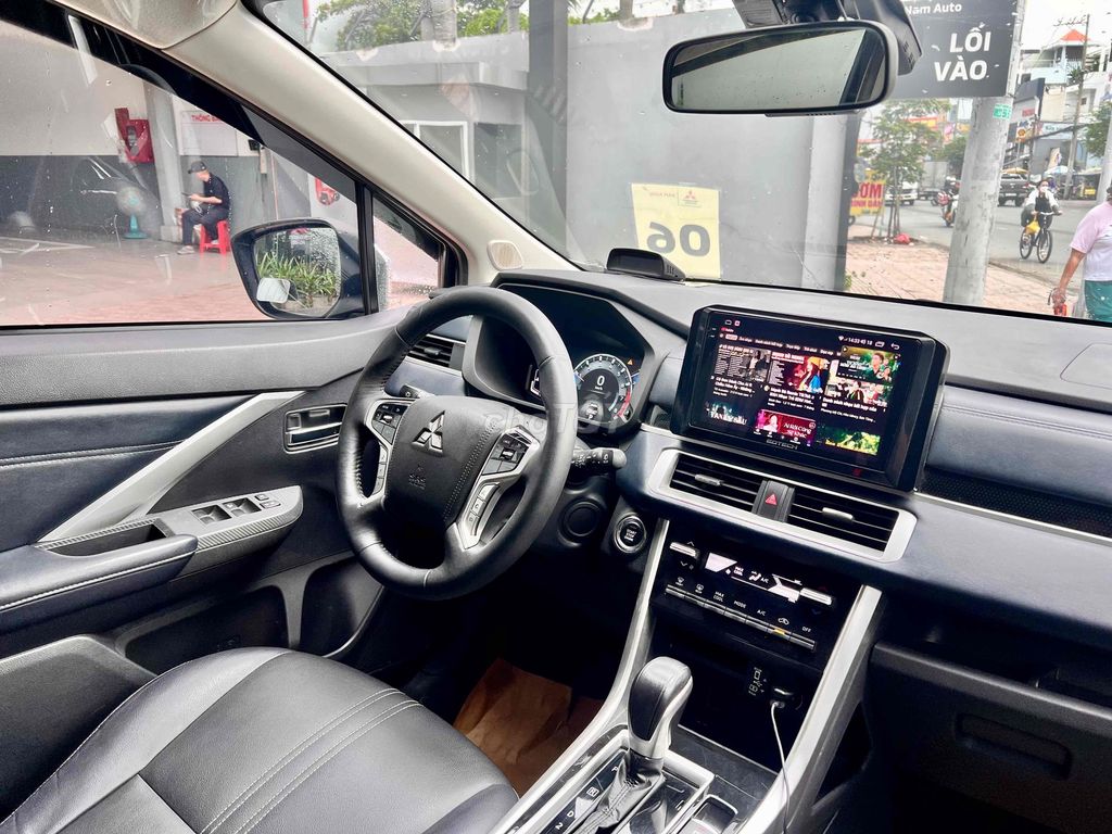 👉Mitsubishi Xpander Cross 2023. Mua bán Ô tô tại Quận 7 Tp Hồ Chí Minh được đăng bởi Mitsubishi Thông  hình 7