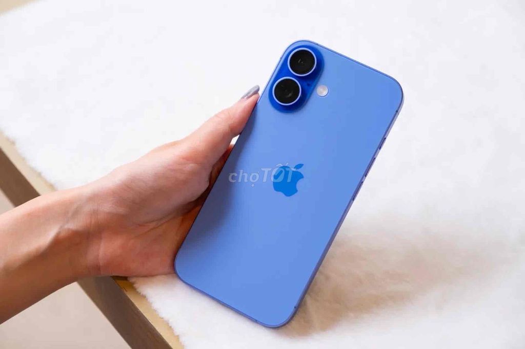 Apple iPhone 16 128GB Xanh dương. Mua bán Điện thoại tại Huyện Hoài Đức Hà Nội được đăng bởi Hoàng Chí hình 1