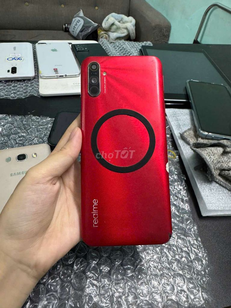 Realme C3i, 32GB, nứt kính, pin 5000. Mua bán Điện thoại tại Thành phố Thủ Dầu Một Bình Dương được đăng bởi Phước Mobile hình 1