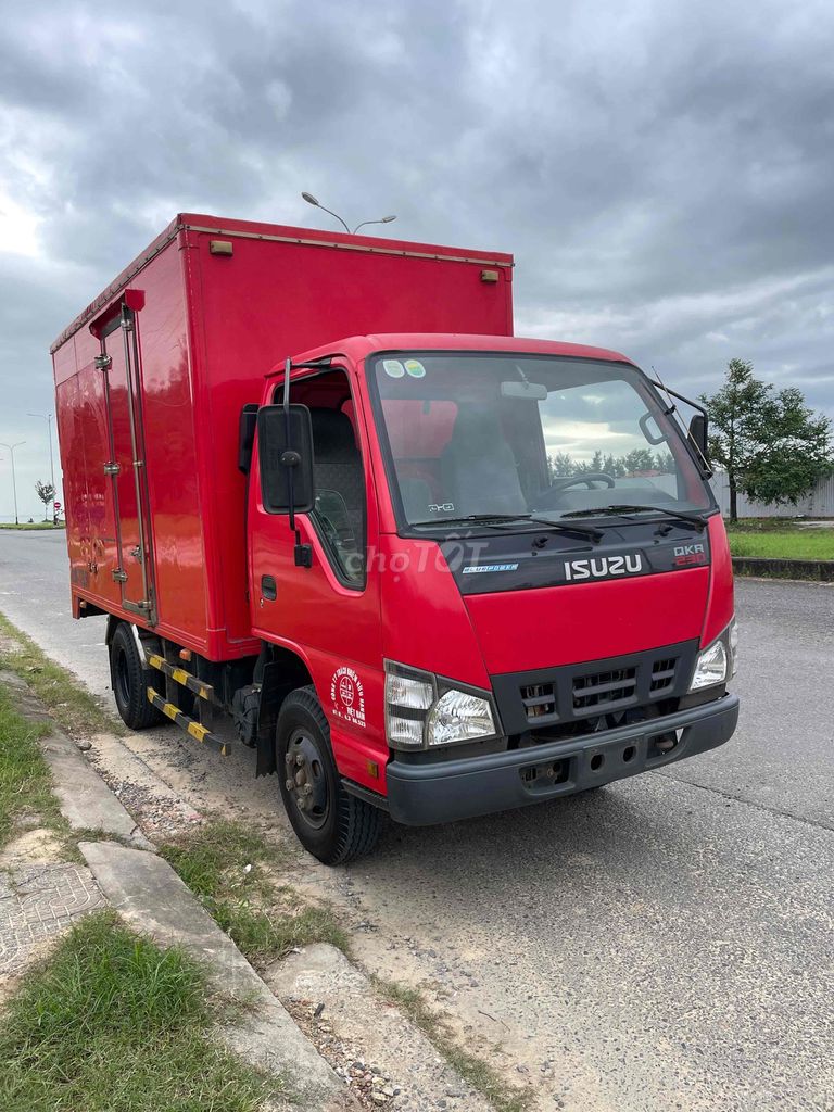 ISUZU RIN ĐẸP, ÍT CHẠY, CÓ HOÁ ĐƠN CAO. Mua bán Xe tải, xe ben tại Quận Liên Chiểu Đà Nẵng được đăng bởi Lê Anh xe tải cũ hình 2