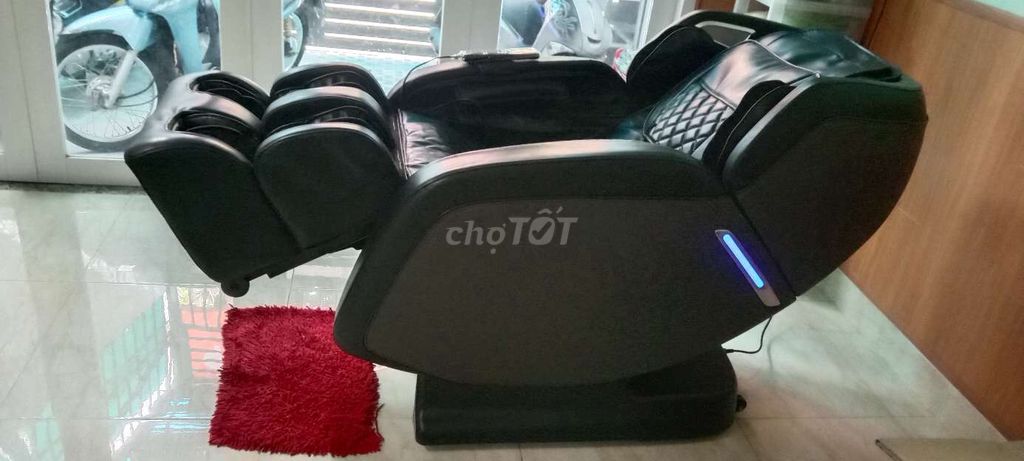 Ghế, Giường Massage OSANNO 4D  đang sử dụng ok.