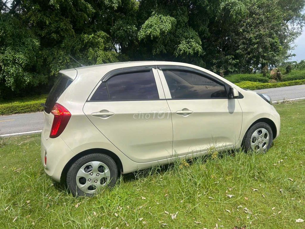 Kia Morning 2014 автомат, белый
