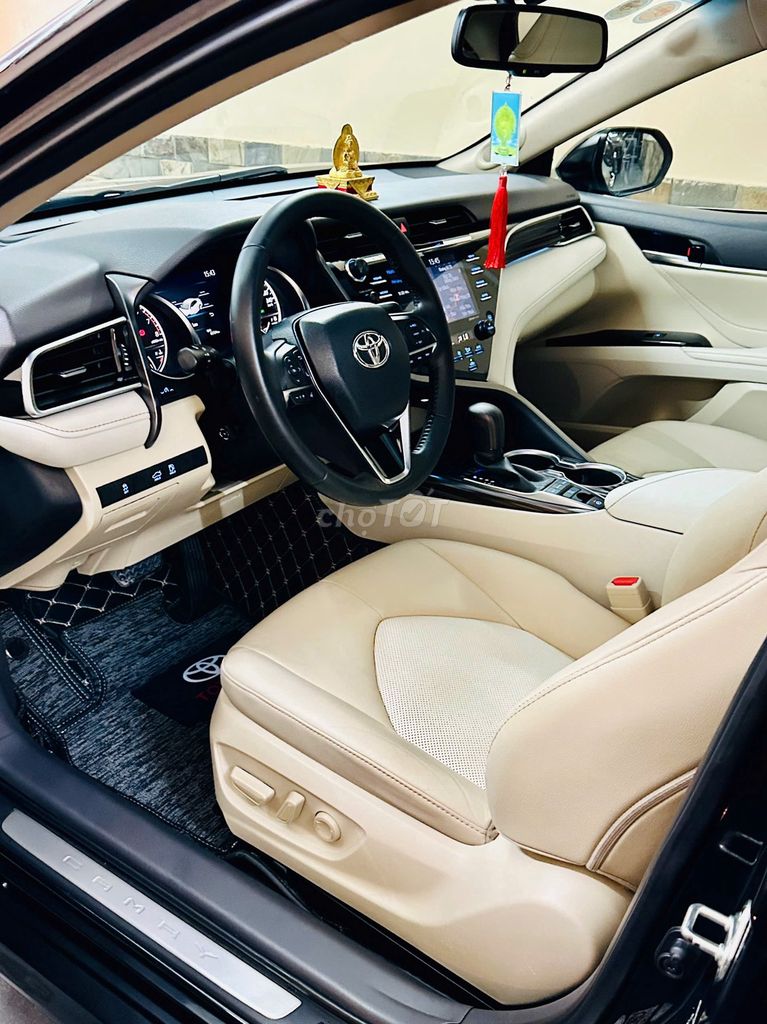 CHÍNH CHỦ BÁN Toyota Camry 2.5Q - 2021 CÒN NHƯ MỚI. Mua bán Ô tô tại Quận 6 Tp Hồ Chí Minh được đăng bởi Vương Minh Phụng hình 3