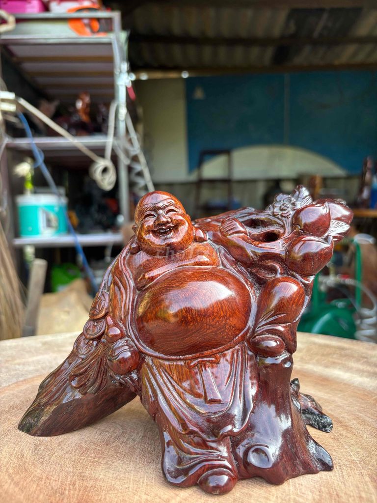 Tượng gỗ Phật Di Lặc Gỗ tự nhiên. Mua bán Đồ sưu tầm, đồ cổ tại Thành phố Bà Rịa Bà Rịa - Vũng Tàu được đăng bởi ĐẠI DƯƠNG hình 1