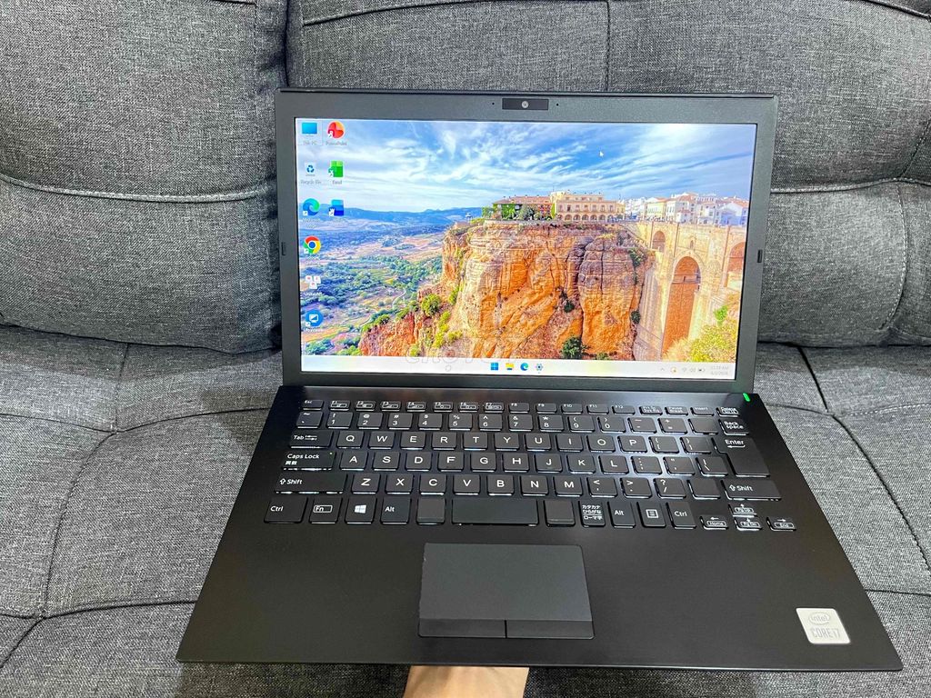 Sony Vaio Pro PG 13.3in FHD i7gen10/8GB/256GB. Mua bán Laptop tại Thành phố Biên Hòa Đồng Nai được đăng bởi Laptop Nhật hình 1