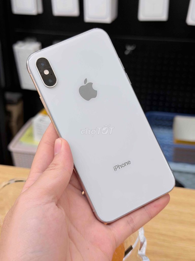 Apple iPhone XS 64GB Bạc. Mua bán Điện thoại tại Quận Hai Bà Trưng Hà Nội được đăng bởi Vũ Duy hình 1