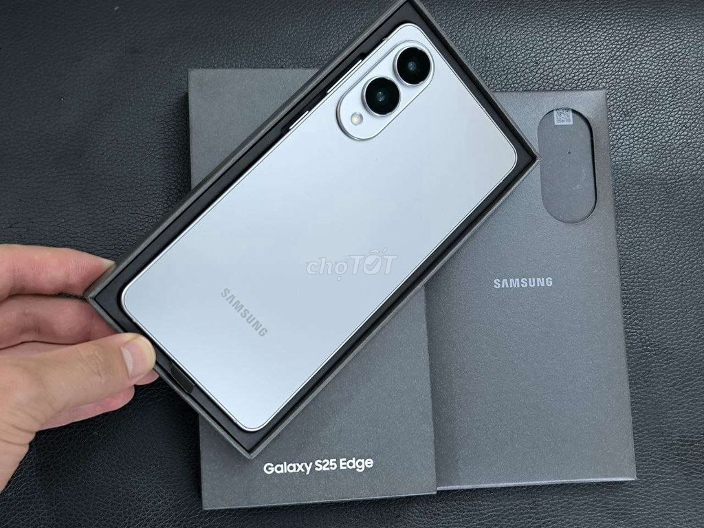 Samsung S25 Edge 256GB Bạc Mới cần thanh lý. Mua bán Điện thoại tại Quận Thanh Xuân Hà Nội được đăng bởi Quan A hình 1