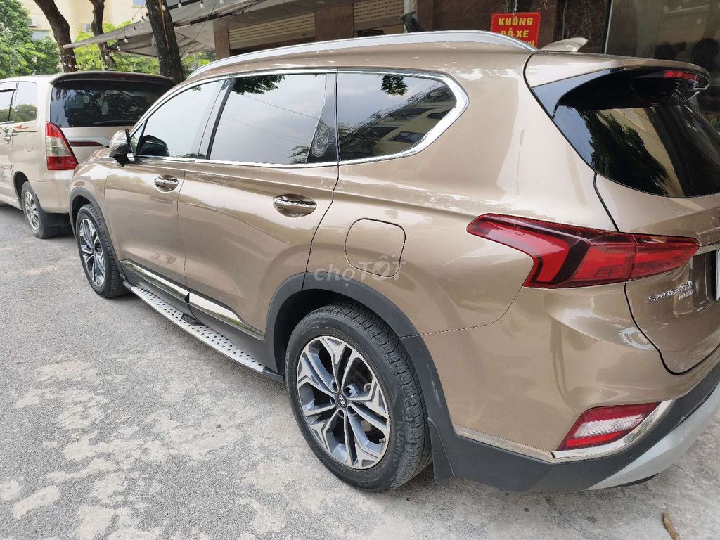 Hyundai Santafe 2021 Полная бензиновая комплектация Коричневый 64000 км