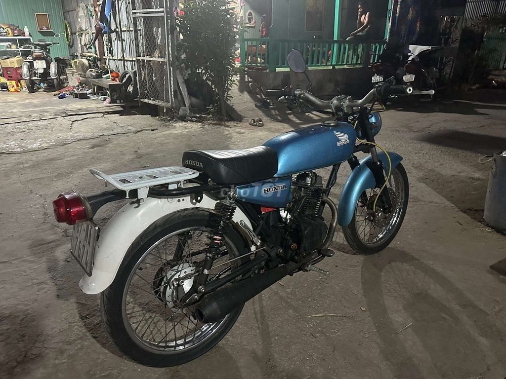 Honda CB 50cc máy đứng. Mua bán Xe máy tại Thành phố Châu Đốc An Giang được đăng bởi xe máy ôtô cũ HƯNG THỊNH  hình 2