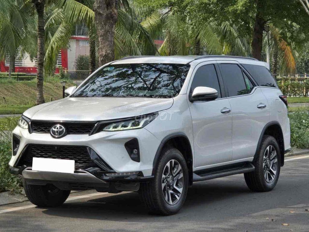 Toyota Fortuner 2022 Legender 2.4 4x2 AT - 80000km. Mua bán Ô tô tại Thành phố Thủ Đức Tp Hồ Chí Minh được đăng bởi Tâm Anh Auto hình 2