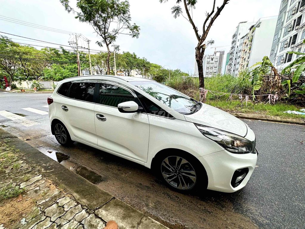 Kia Rondo 2017 Trắng Tự động 10 vạn
