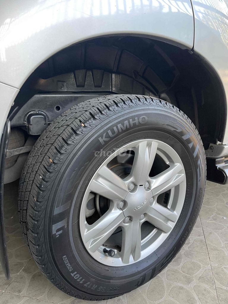 Isuzu Mu X 2017 2.5 4X2 MT - Xe gia đình đi kỹ. Mua bán Ô tô tại Thành phố Thủ Đức Tp Hồ Chí Minh được đăng bởi Nguyen Truong hình 4