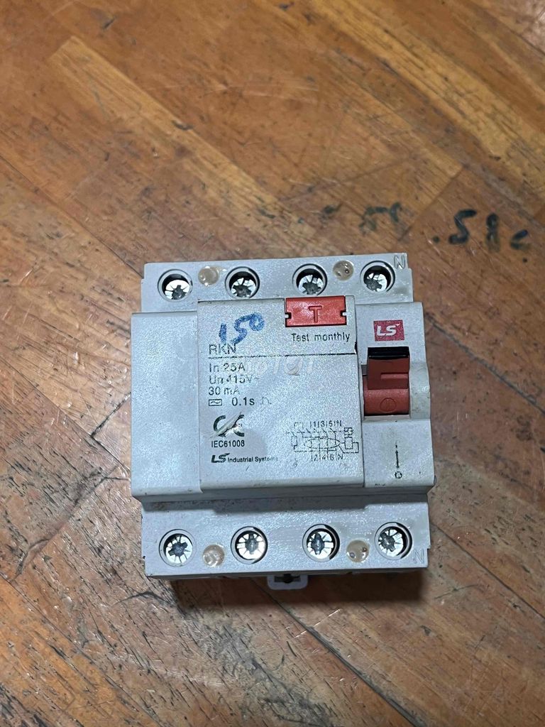 Cầu dao LS RKN 25A 30mA 0.1s. Mua bán Nội thất, đồ gia dụng khác tại Quận Phú Nhuận Tp Hồ Chí Minh được đăng bởi Bông Lê hình 1