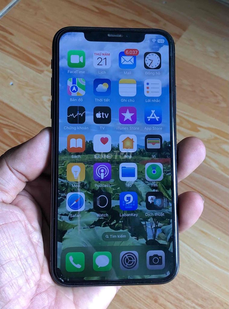iPhone Xs 256GB Đen. Mua bán Điện thoại tại Quận 7 Tp Hồ Chí Minh được đăng bởi Quân Quân  hình 1