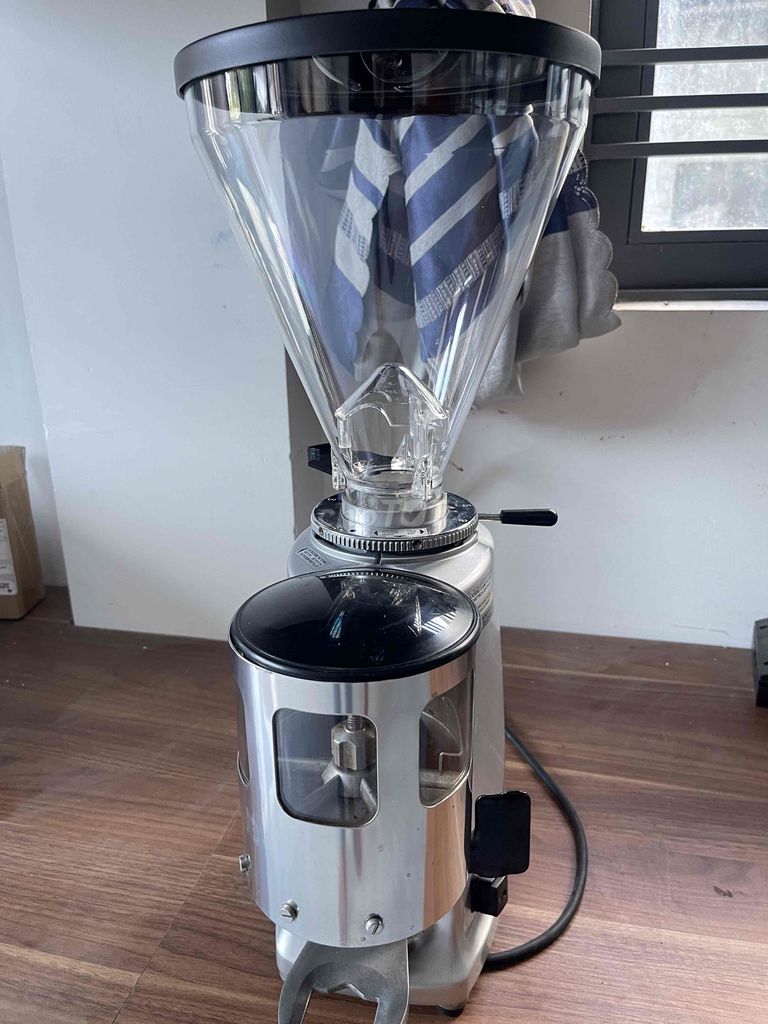 Máy xay cà phê Mazzer Mini Man Bạc. Mua bán Bếp, lò, đồ điện nhà bếp tại Huyện Thăng Bình Quảng Nam được đăng bởi Nam Nguyen hình 1
