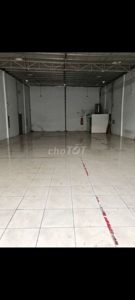 KHO,XƯỞNG SX 240M² Y NHƯ HÌNH. Đ XE LỚN GẦN EON TÂN PHÚ