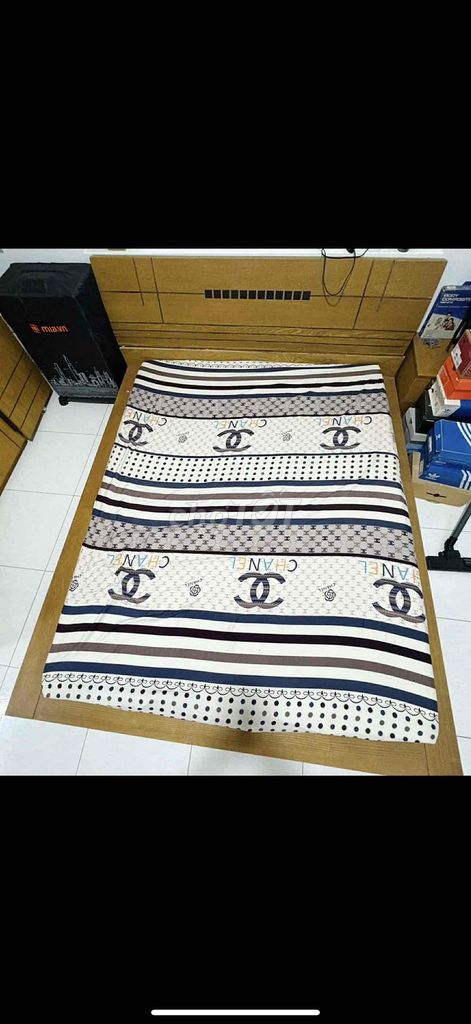 Giường gỗ ngủ 1m6x2m thanh lý giá rẻ đã tháo sẵn. Mua bán Giường, chăn ga gối nệm tại Quận Tân Bình Tp Hồ Chí Minh được đăng bởi Bo hình 1