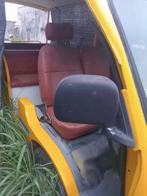 Toyota Hiace 2003 - 100000 km. Mua bán Ô tô tại Huyện Củ Chi Tp Hồ Chí Minh được đăng bởi Truong Vu