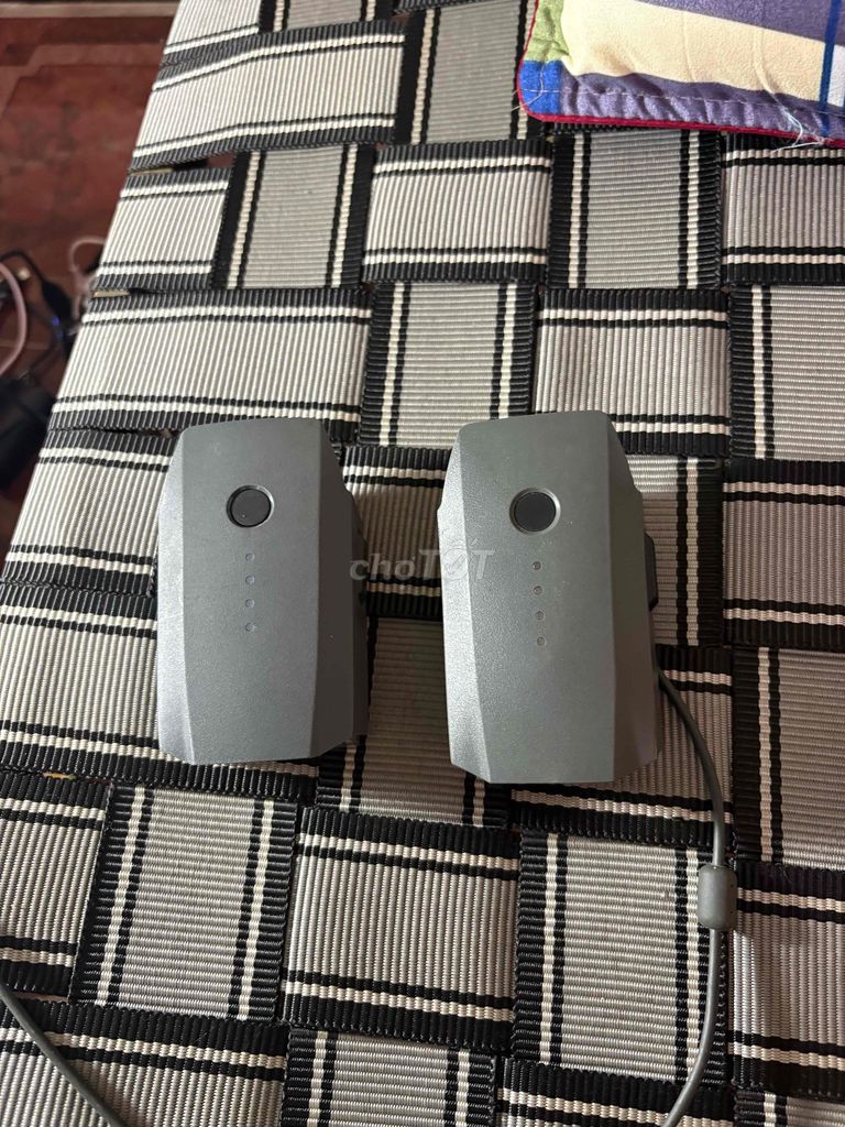 Pin drone DJI Mavic Pro. Mua bán Phụ kiện (Màn hình, Chuột...) tại Huyện Hòa Vang Đà Nẵng được đăng bởi Louis Colin Samel hình 1