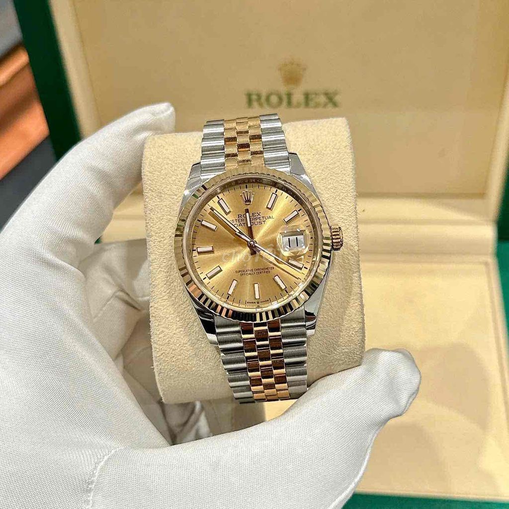 Rolex Datejust 126233 Champagne Index