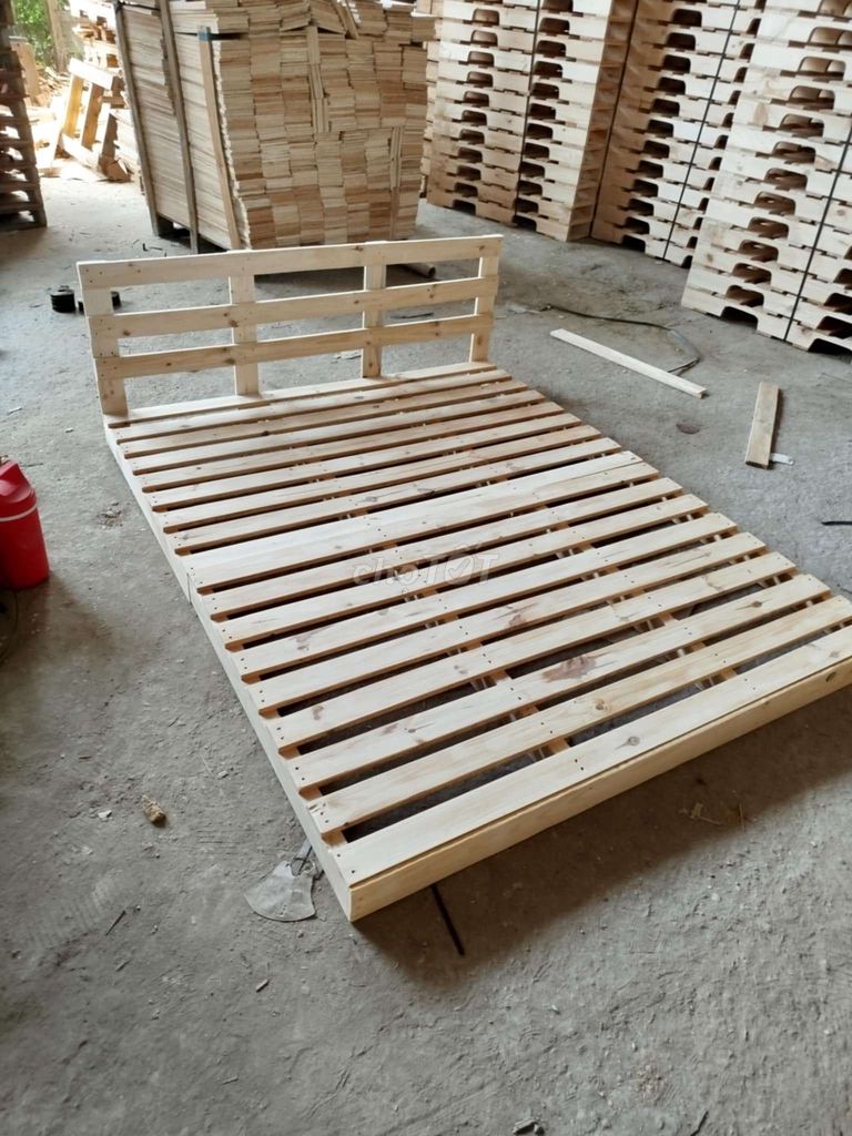 Xưởng sản xuất giường pallet giá rẻ