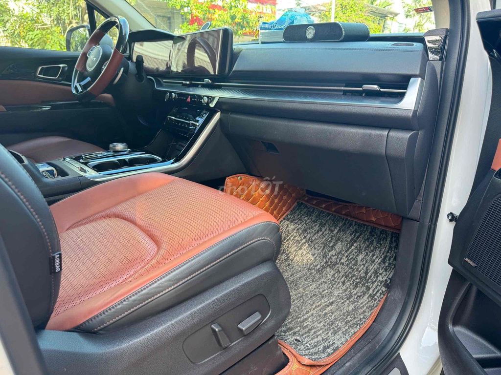 Kia Carnival 2022 Trắng Signature Dầu xe 1 chủ. Mua bán Ô tô tại Thành phố Thủ Đức Tp Hồ Chí Minh được đăng bởi Bảo Nam ÔTô hình 6