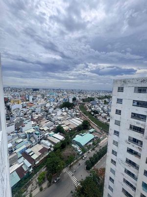 bán chung cư 1050- 2PN - sổ sẵn , 61m2