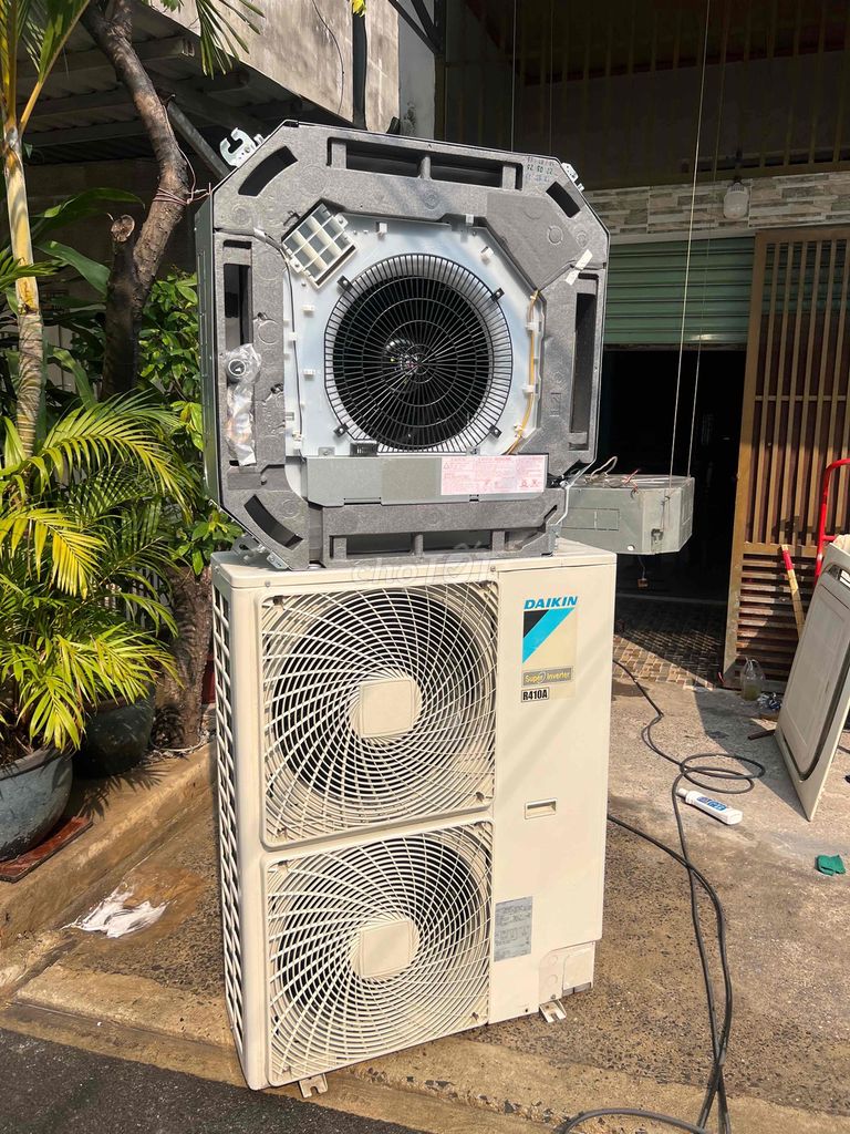 Daikin âm trần 5hp inverter mới 98%. Mua bán Máy lạnh, điều hoà tại Quận 12 Tp Hồ Chí Minh được đăng bởi Trung Tâm kỹ thuật Điện Lạnh Gia Huy hình 2