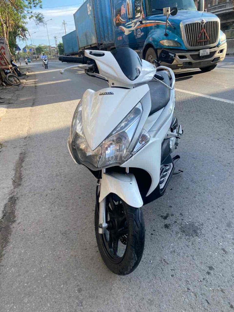 Honda airblade chính chủ đời cao biển vip đẹp